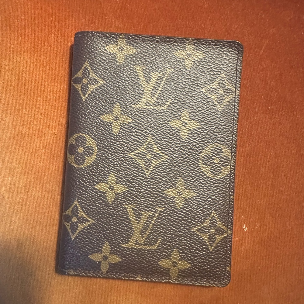 Louis Vuitton Monogram Passport Holder Cover